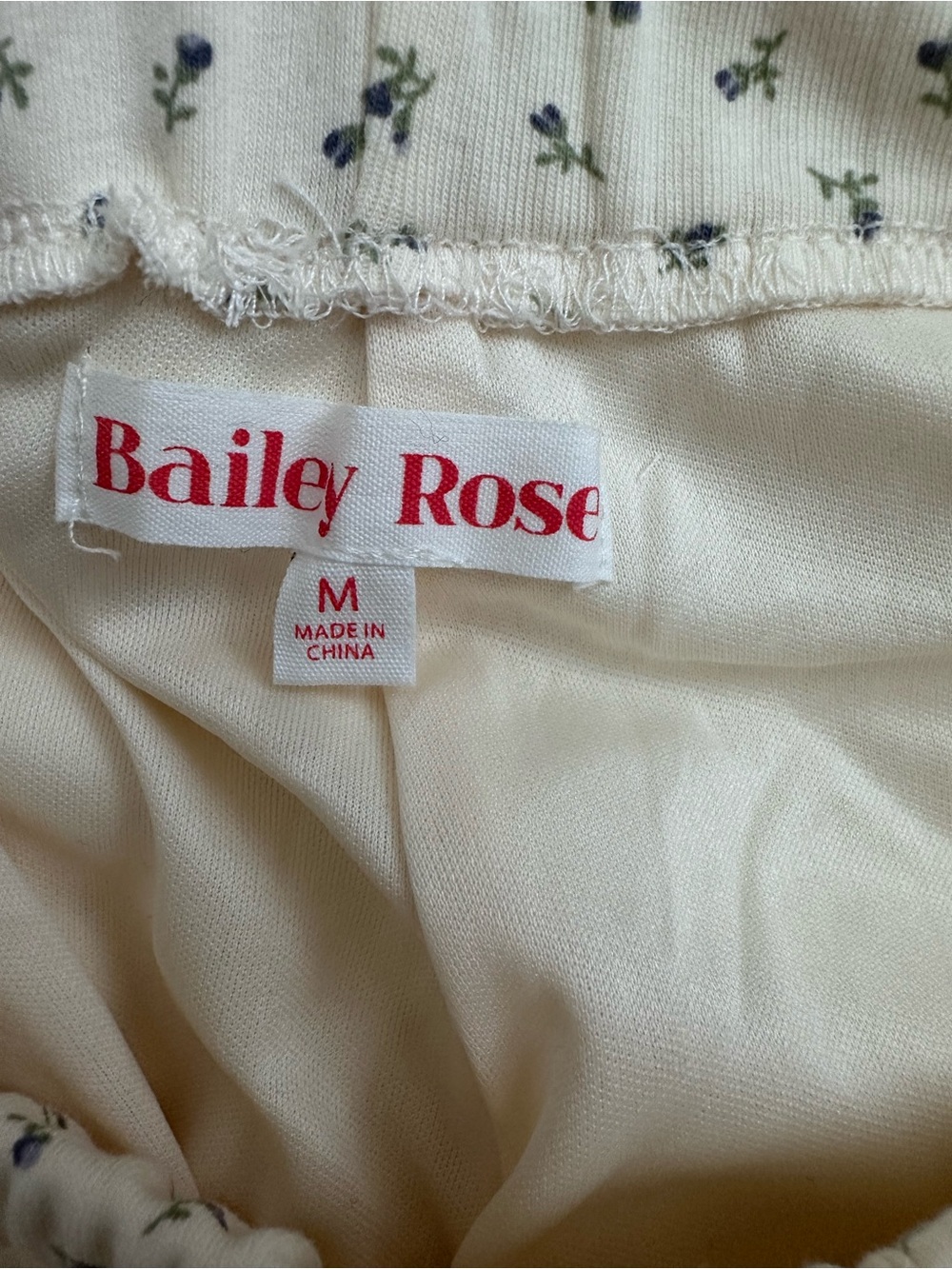 Bailey Rose Wide-Leg Cream Floral Printed Pants. - Picture 5 of 8